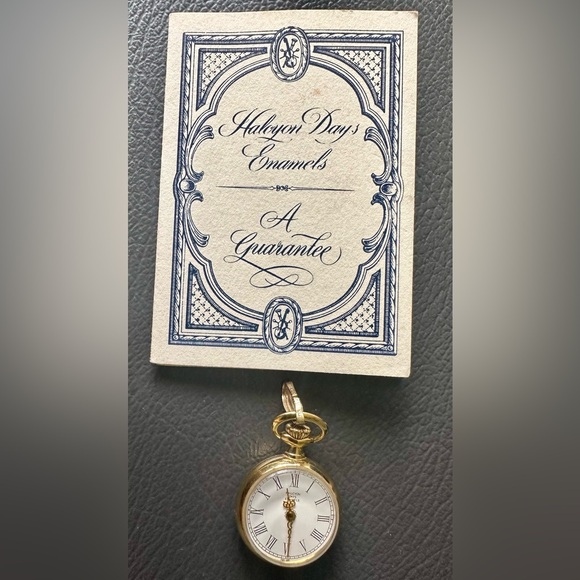 DESIGNED BY HALCYON DAYS ENAMELS LONDON ENGLAND. Great Cond Flower Pocket Watch - Picture 4 of 8